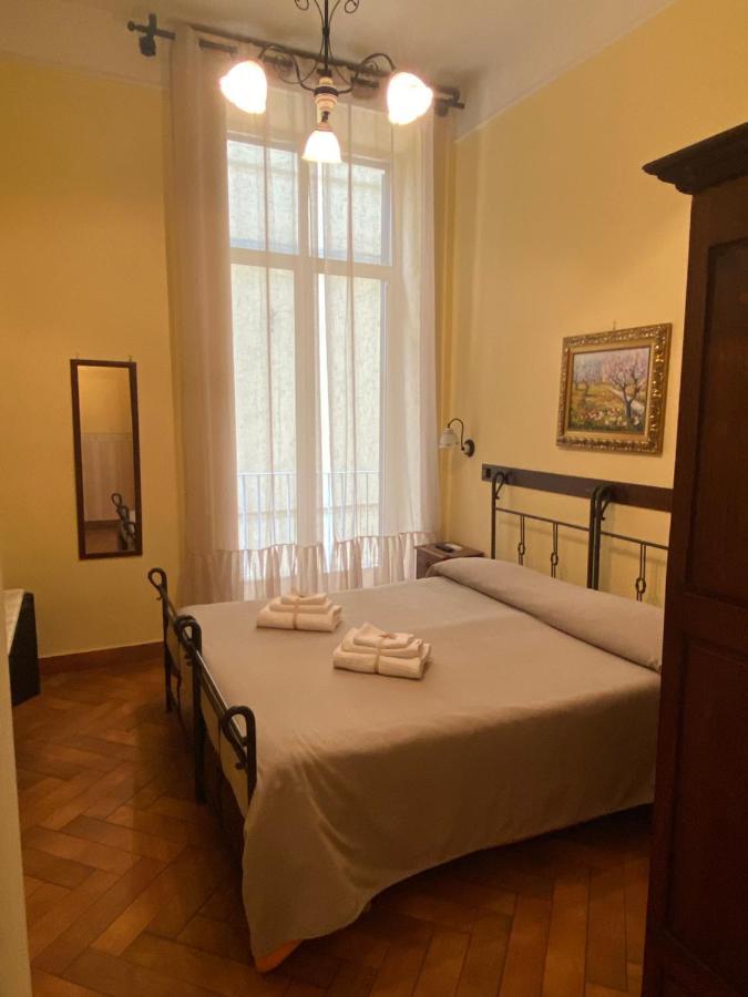 B&B Conte Cavour Naples Exterior photo