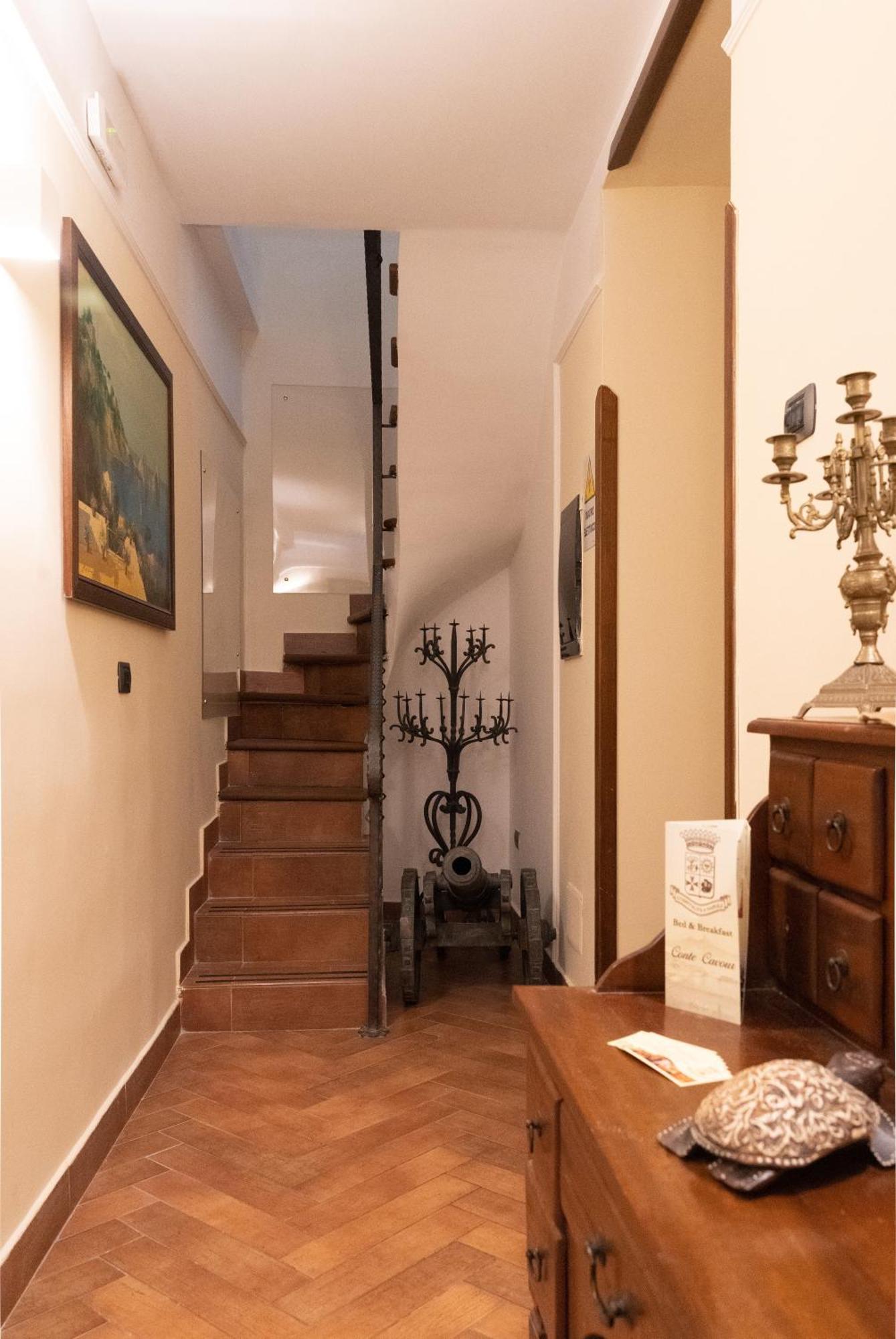 B&B Conte Cavour Naples Exterior photo