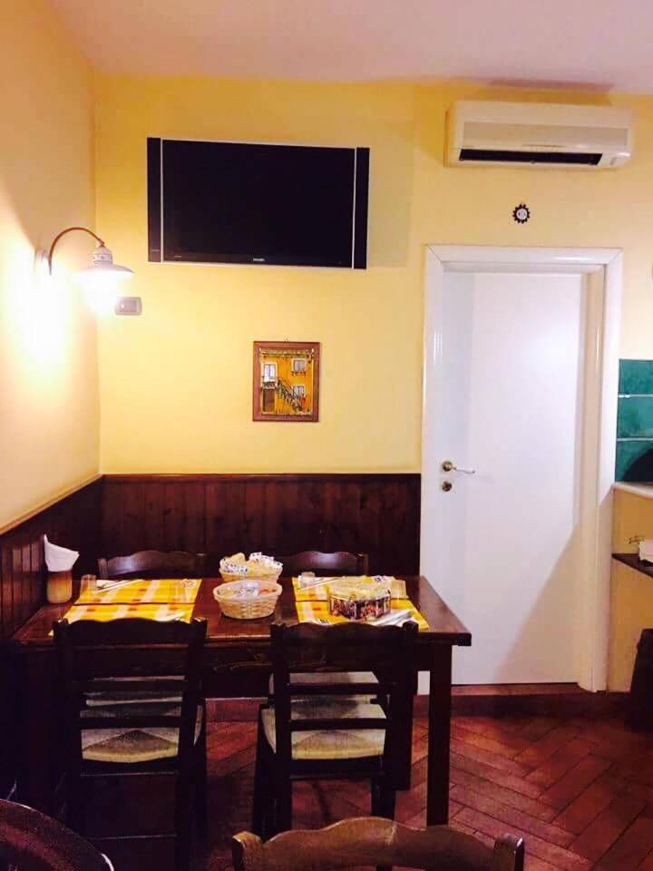 B&B Conte Cavour Naples Exterior photo