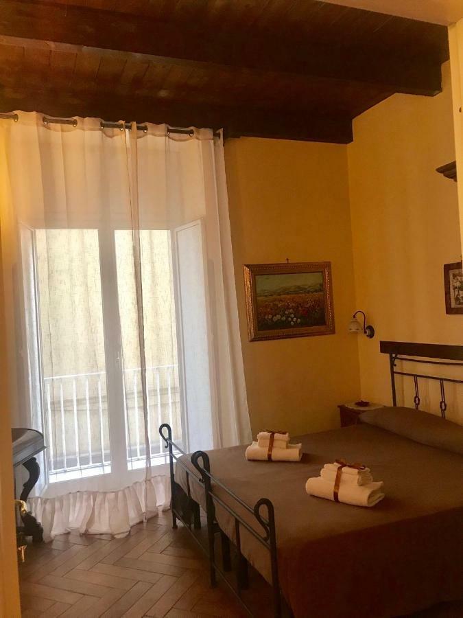 B&B Conte Cavour Naples Exterior photo